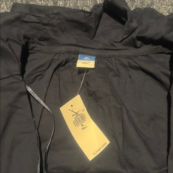 Navy Ruffled Button-Up Blouse - Picture 3 of 4